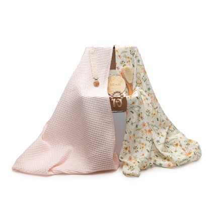 Regalo para bebé sostenible y natural con 2 Muselinas, mordedor y chupetero rosa