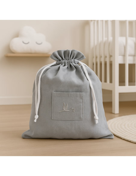 Canastilla de nacimiento personalizada Bilbao | Regalo de empresa exclusivo para bebés