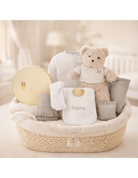 Canastilla con Babero Bordado para Bebé | Regalo Personalizado - Bebé de París