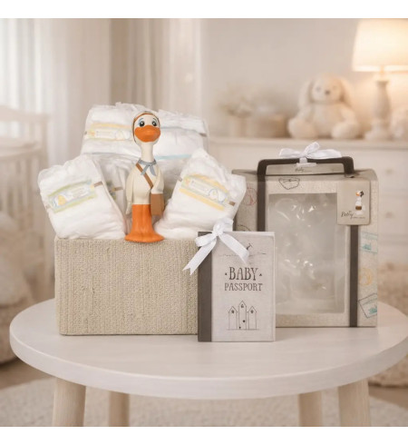 Tarta de pañales con mordedor Nicky | Regalo original y funcional para bebé