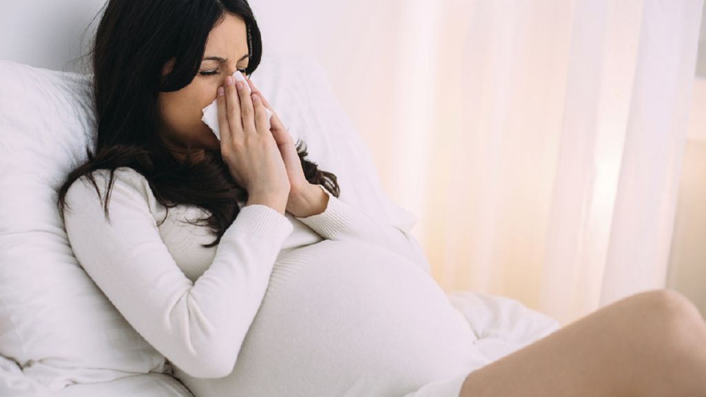 Embarazada y resfriada: cuidado con la automedicación.